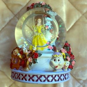 RARE Disney Belle and Friends Mini Snow Globe